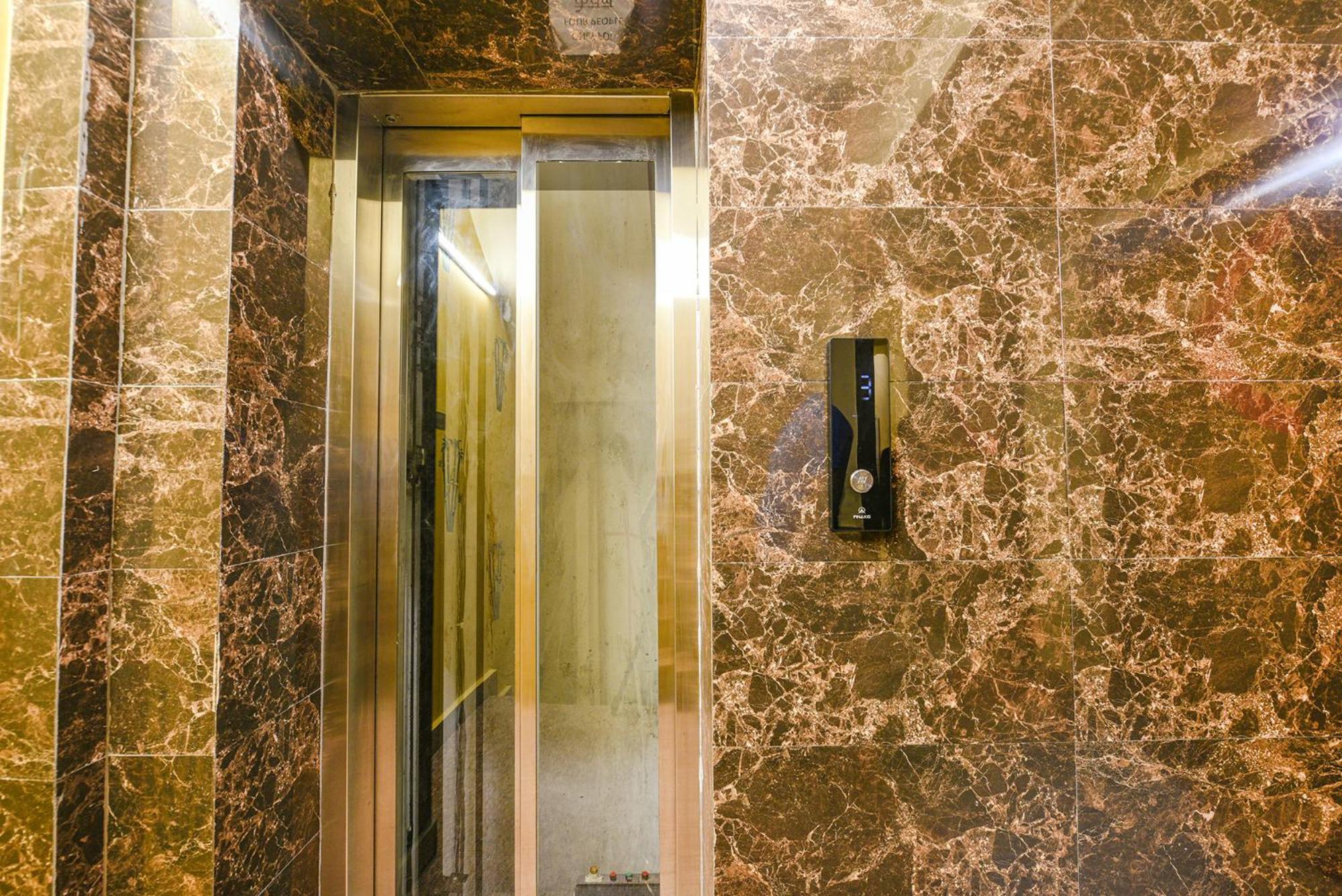 Fabhotel Ishtara Auberge - Nr Yashobhoomi Convention Centre Nové Dillí Exteriér fotografie